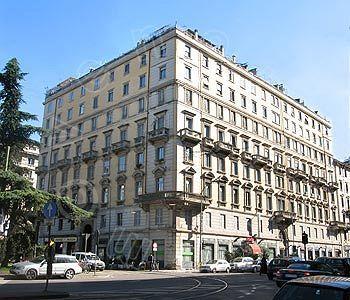 Hotel Cinque Giornate Милан Экстерьер фото